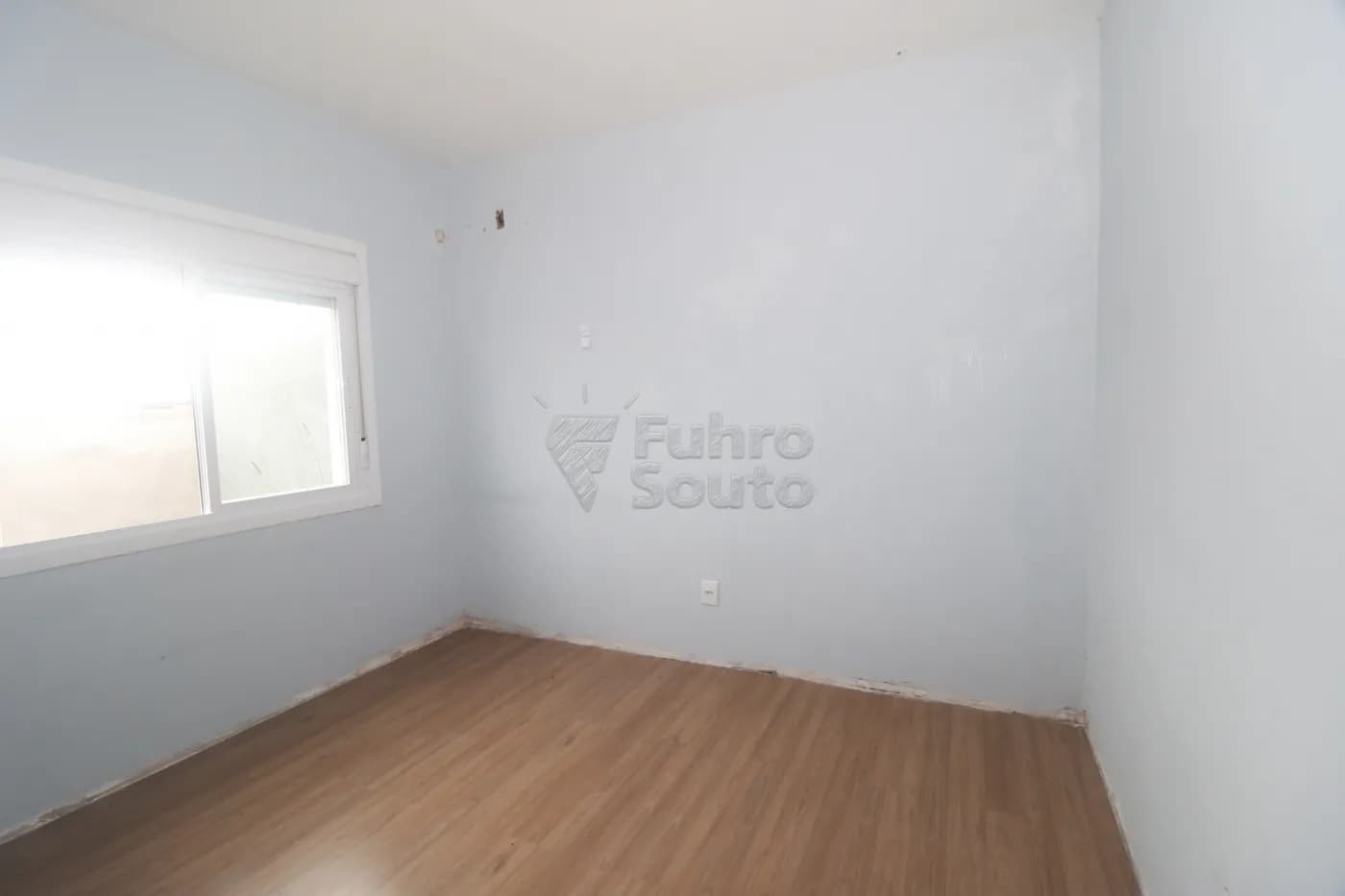 0t8h7g-pelotas-casa-padrao-tres-vendas-13-03-2026_23-11-05-69b4c3b94fbfb.webp