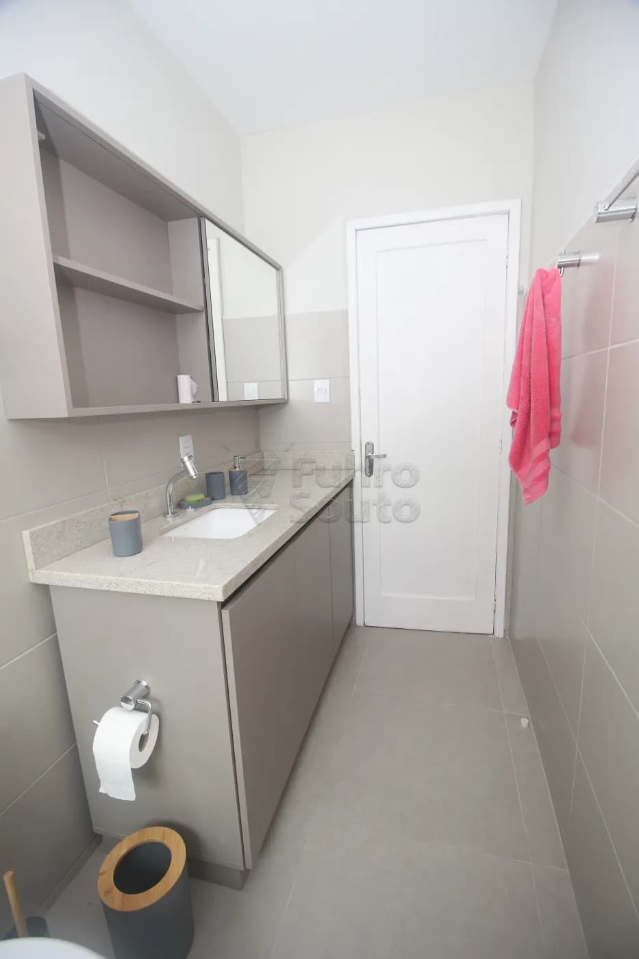 0vrf6-pelotas-apartamento-padrao-centro-18-09-2025_23-14-56-34.webp