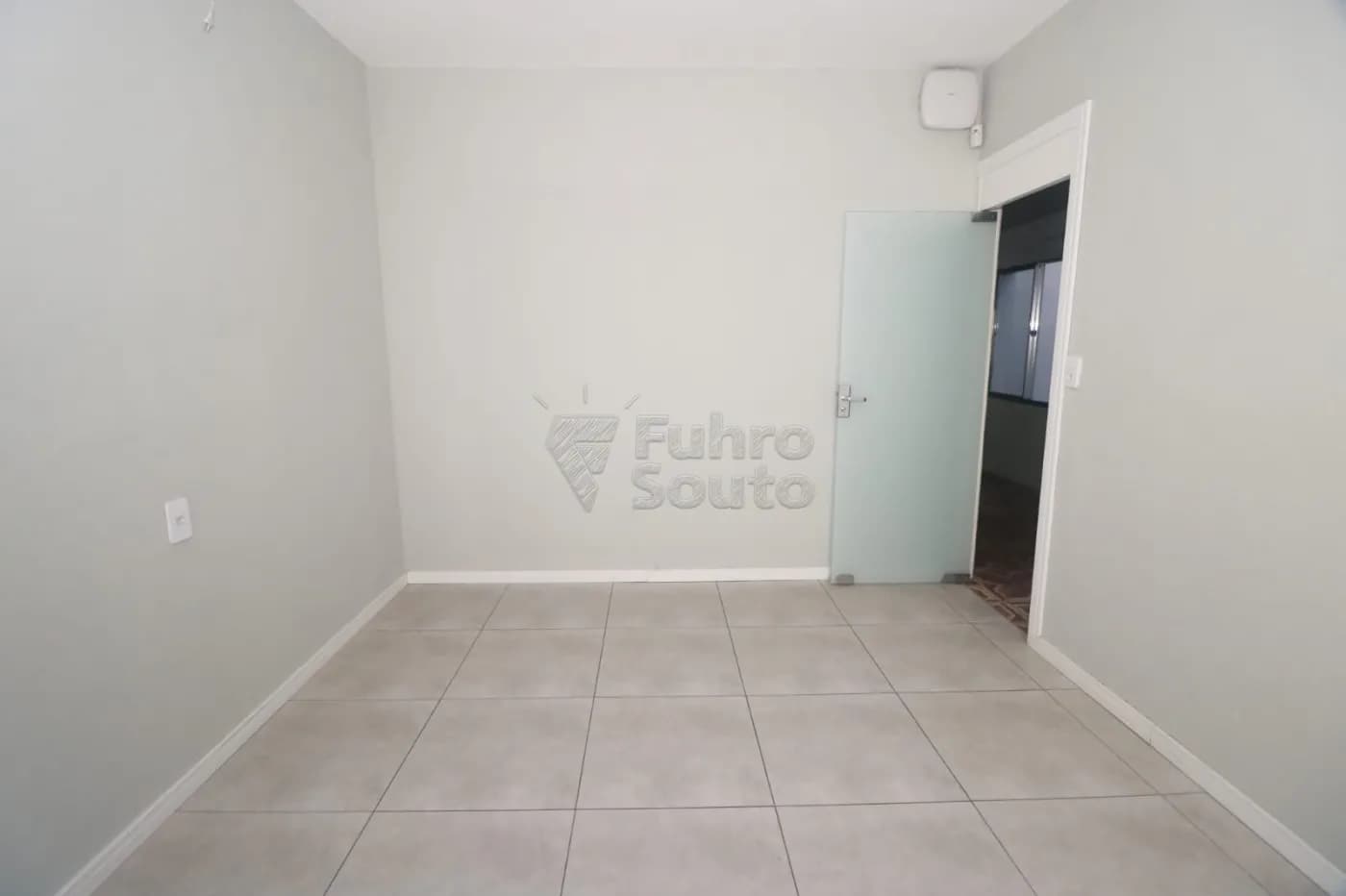 0y4h7d-pelotas-casa-padrao-centro-16-03-2026_15-37-42-69b84df6793ae.webp