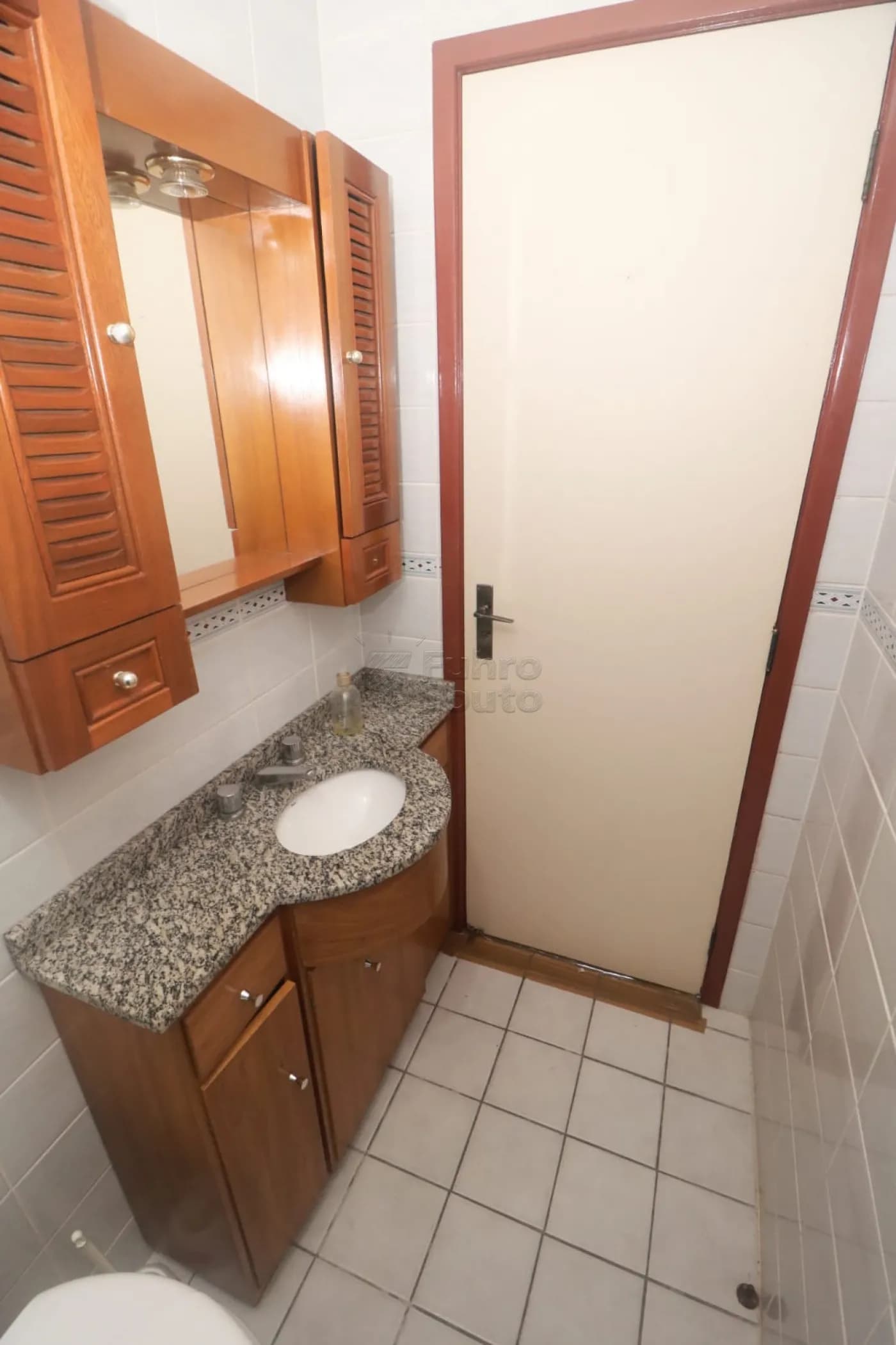 0zq07-pelotas-apartamento-padrao-centro-18-03-2026_17-57-39-69bb11c32b7df.webp