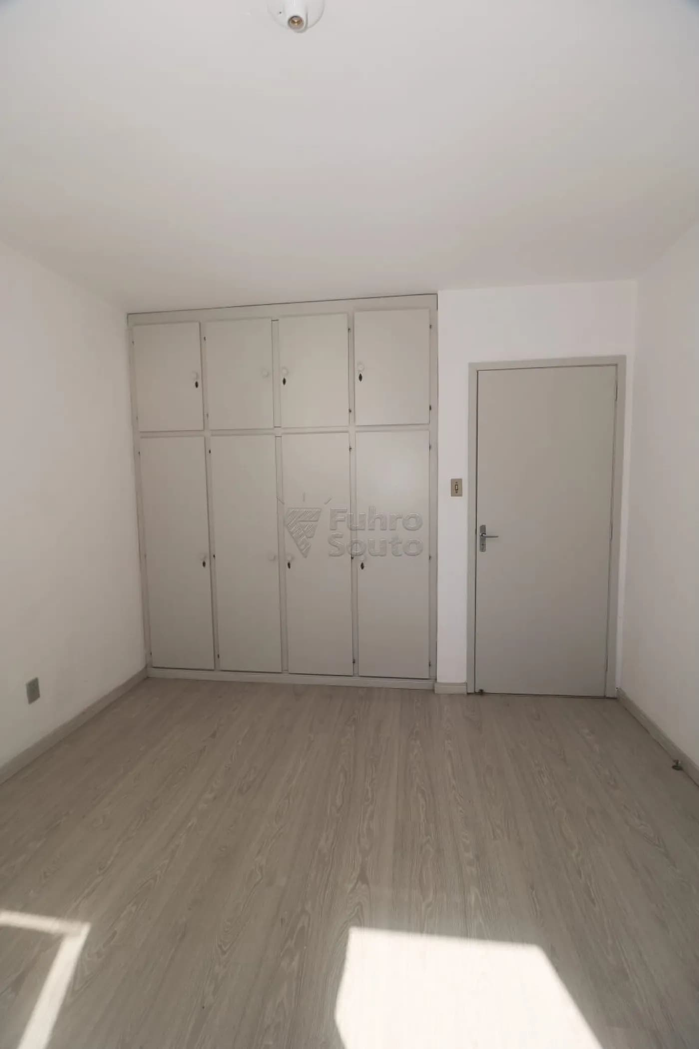 11e5a-pelotas-apartamento-padrao-centro-25-05-2026_16-05-12-6a149d689514e.webp