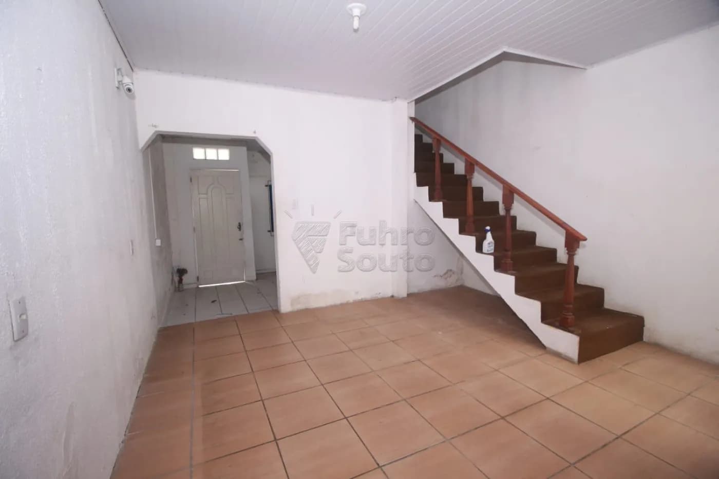 1251js-pelotas-casa-padrao-centro-28-10-2025_14-28-06-11.webp