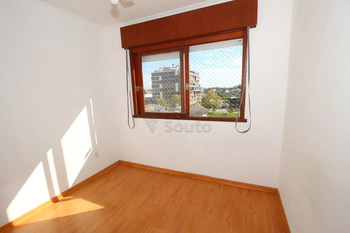 143he-pelotas-apartamento-padrao-centro-22-04-2024_23-39-33-8.webp