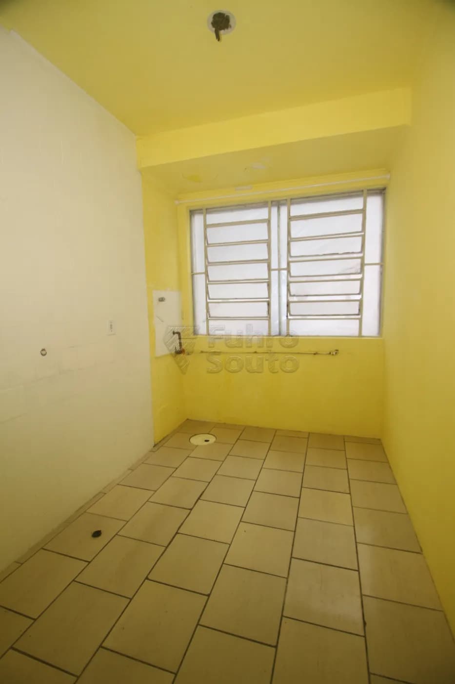 14gu9q-pelotas-apartamento-fora-de-condominio-fragata-10-04-2025_12-19-31-20.webp