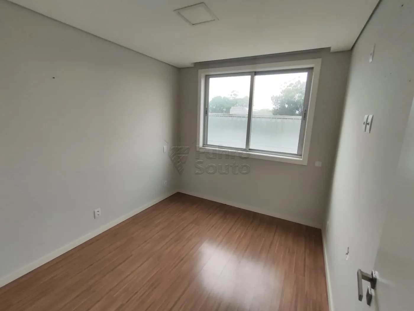 17jbos-pelotas-apartamento-padrao-tres-vendas-13-02-2026_12-44-14-698f46ce461da.webp
