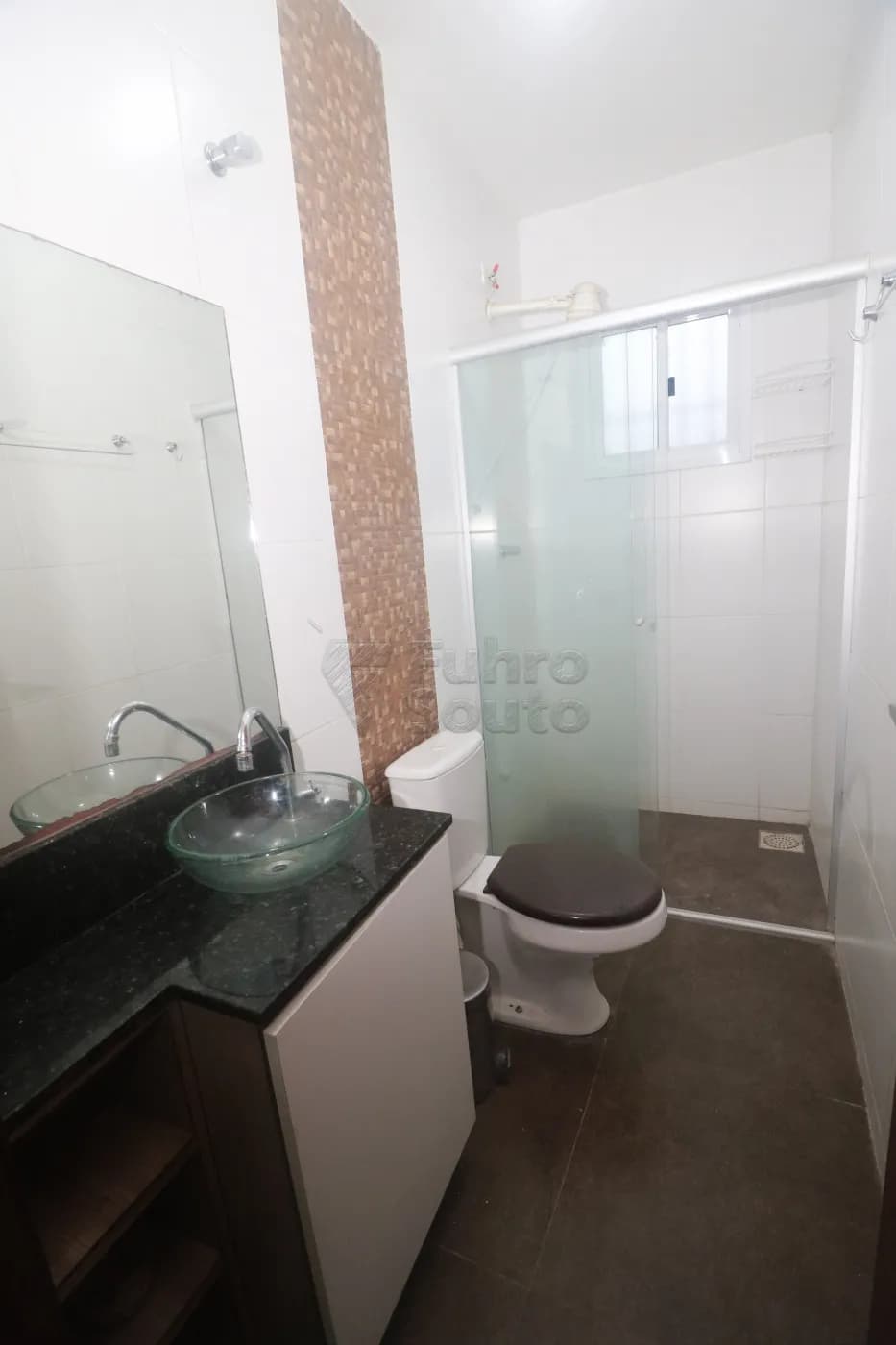 17qn2l-pelotas-casa-padrao-laranjal-24-05-2026_21-59-22-6a139eea2fd0d.webp