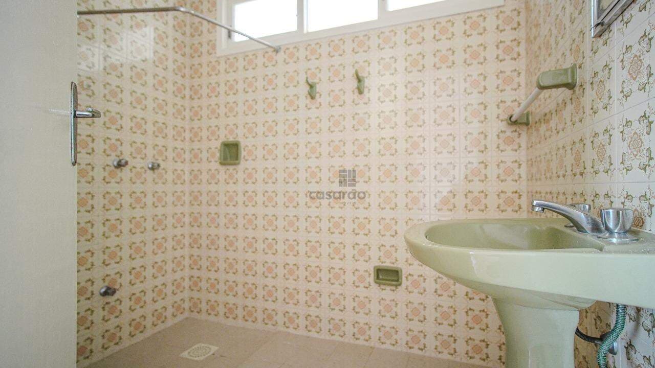19d6sr-apartamento-2-quartos-no-pelotas-banheiro-suite.jpg