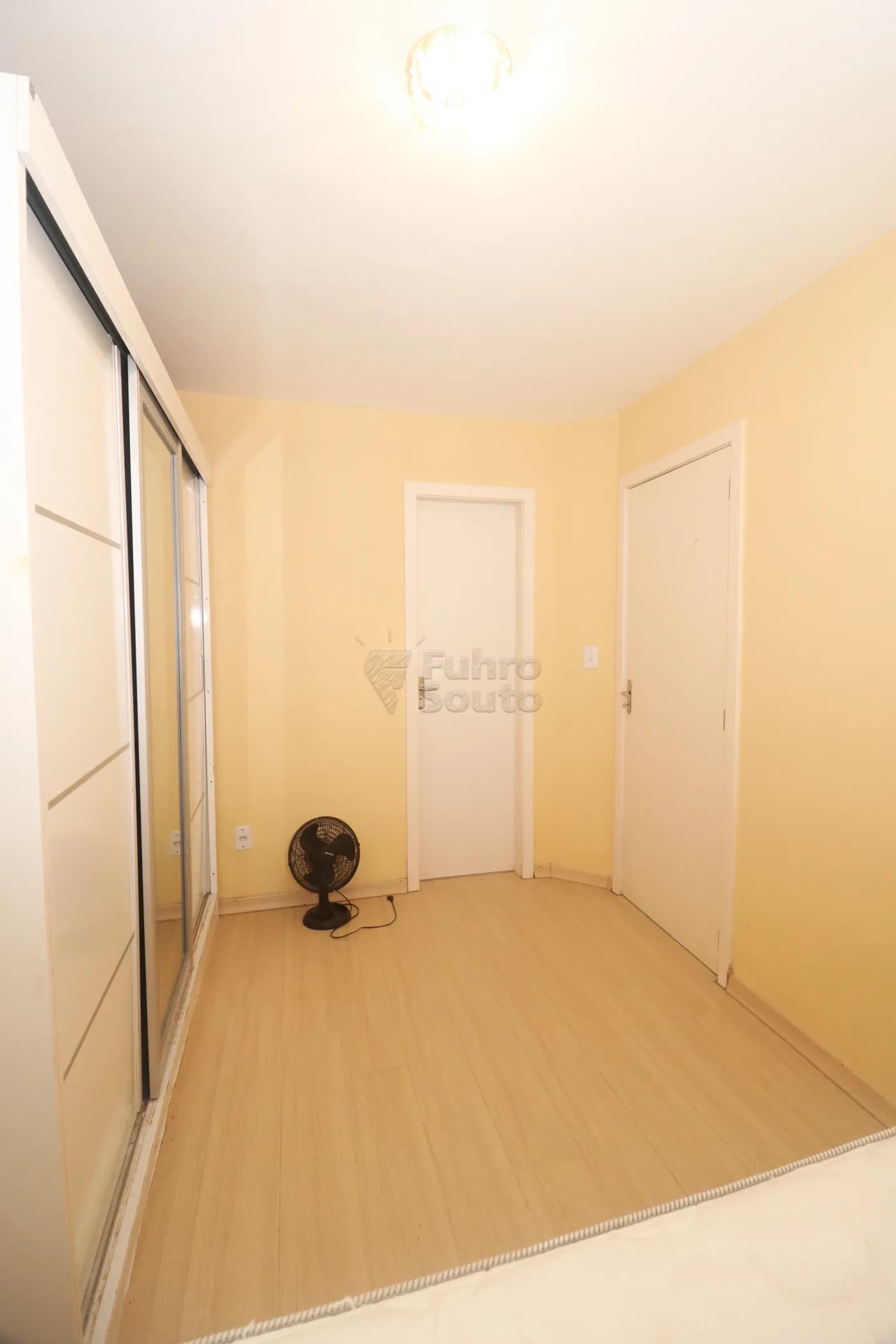 1a1k0q-pelotas-apartamento-padrao-centro-05-02-2026_00-53-22-69841432a0193.webp