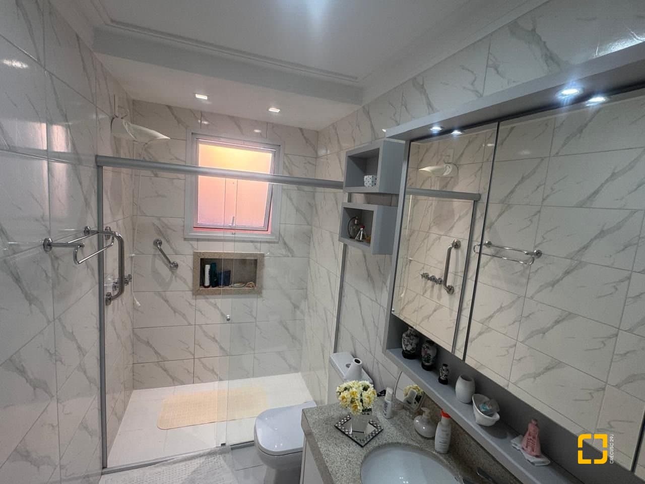 1at7nr-iQF966XN4i133W8426oe_548206824f9aed6e11.jpg