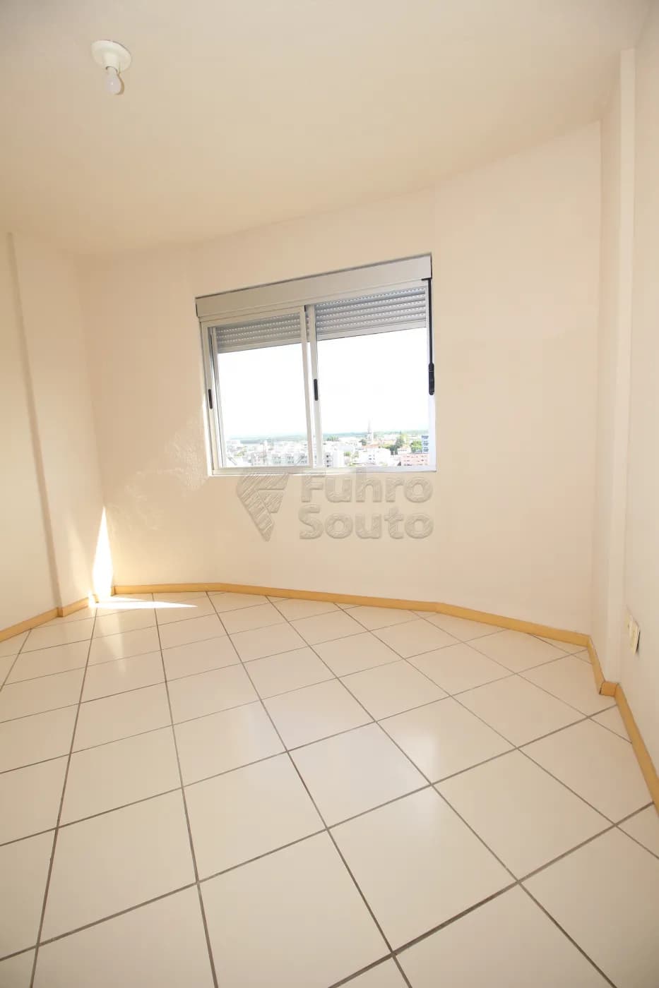 1aygxk-pelotas-apartamento-padrao-centro-19-12-2024_19-49-38-13.webp