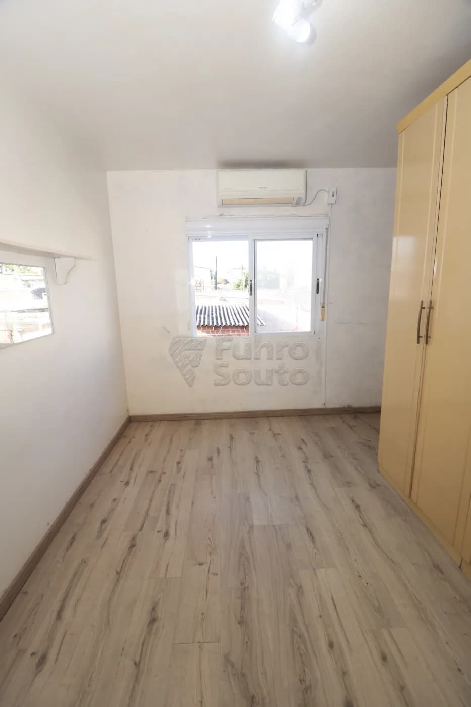 1br5h0i-pelotas-casa-padrao-fragata-25-02-2026_22-37-13-699fa3c9c8127.webp