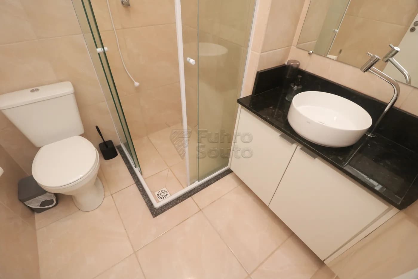 1efr3g-pelotas-apartamento-loft--studio-fragata-12-05-2026_00-34-05-6a029faddbf80.webp