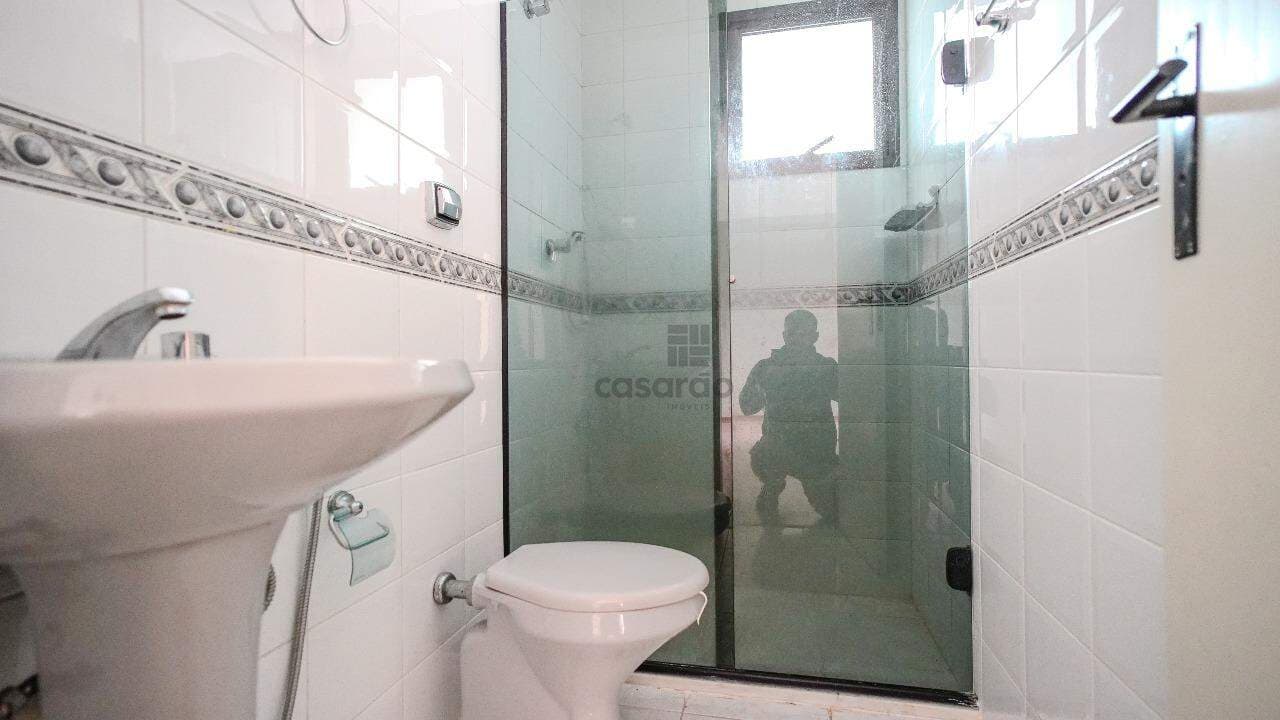 1g44vb-apartamento-2-quartos-no-pelotas-banheiro-suite.jpg