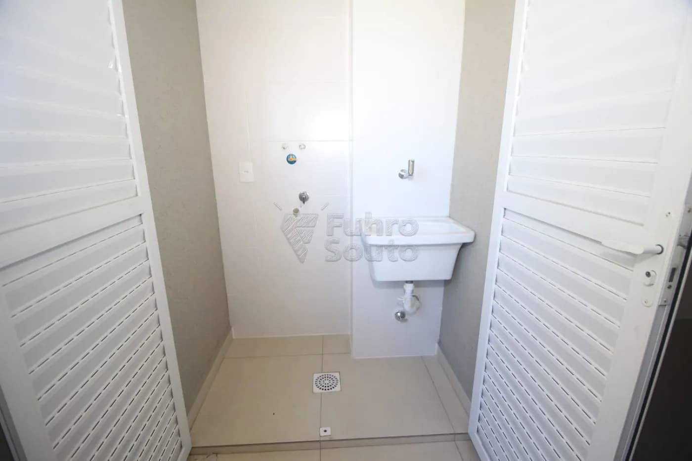 1ikook-pelotas-apartamento-padrao-areal-10-03-2025_18-05-38-10.webp