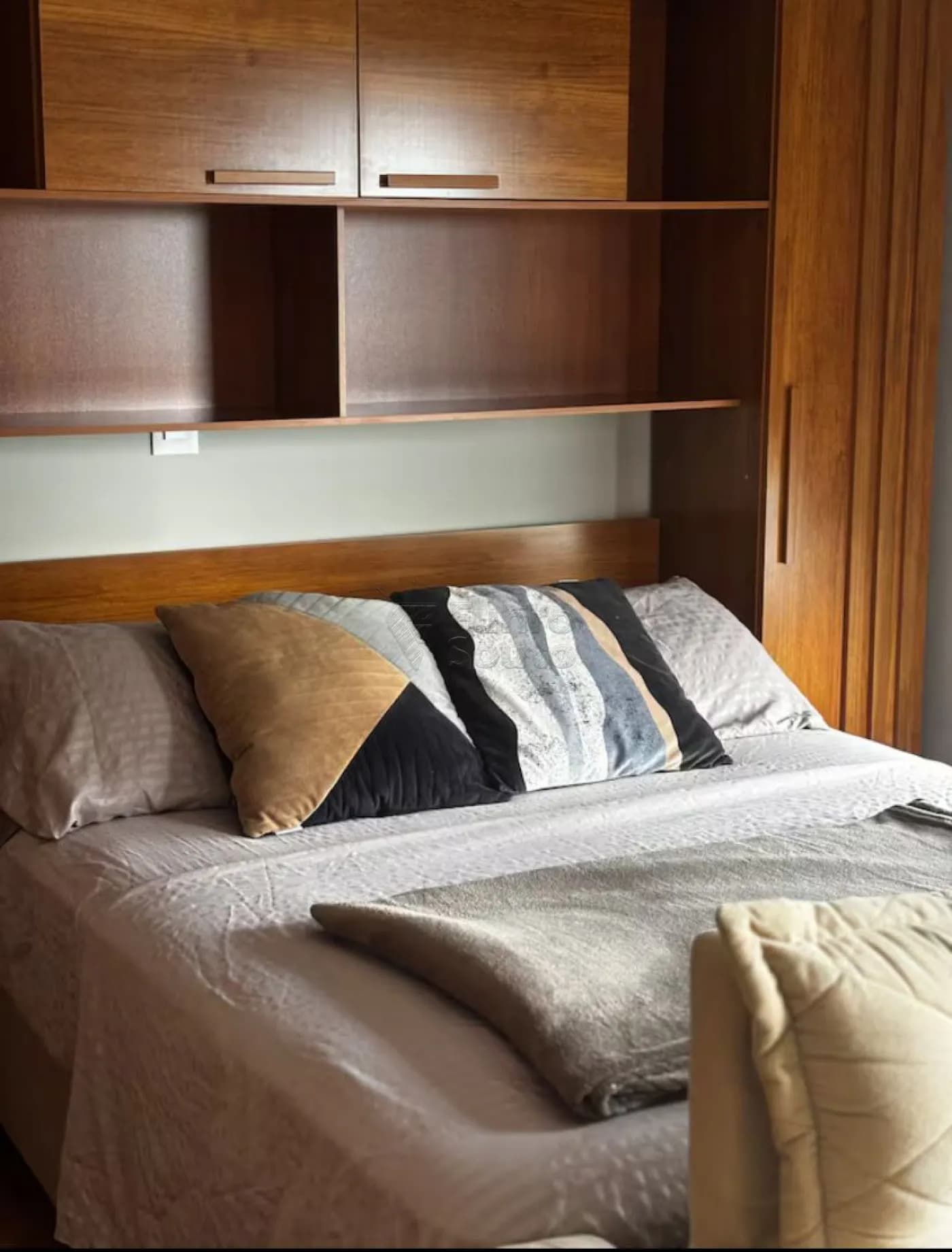 1j4uuf-pelotas-apartamento-loft--studio-sao-goncalo-13-12-2025_12-07-37-693d8139ab06e.webp