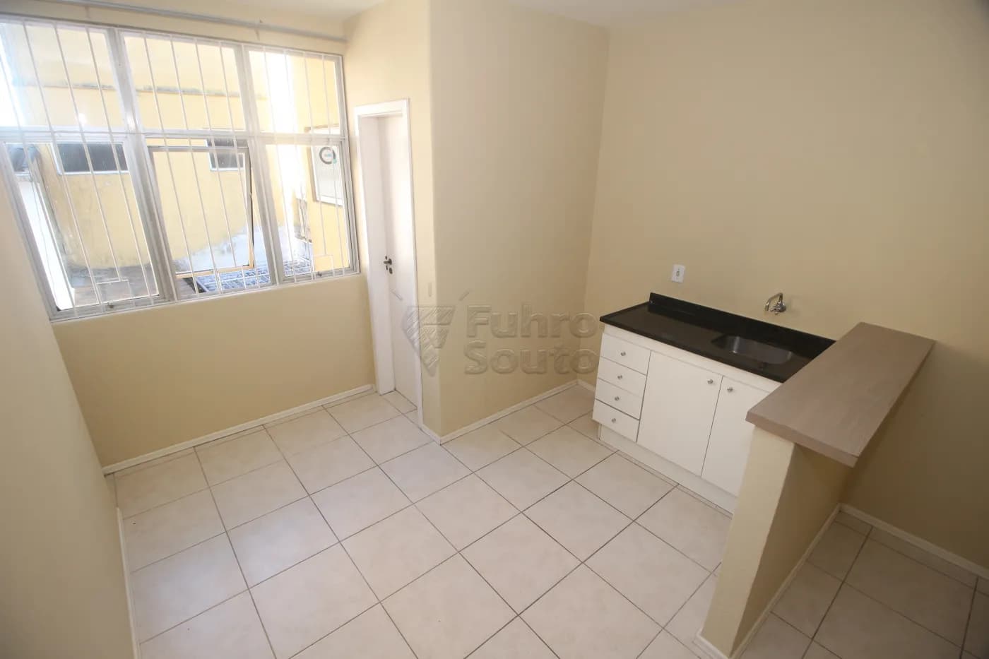 1nlkv-pelotas-apartamento-loft-studio-centro-11-09-2025_00-16-39-6.webp
