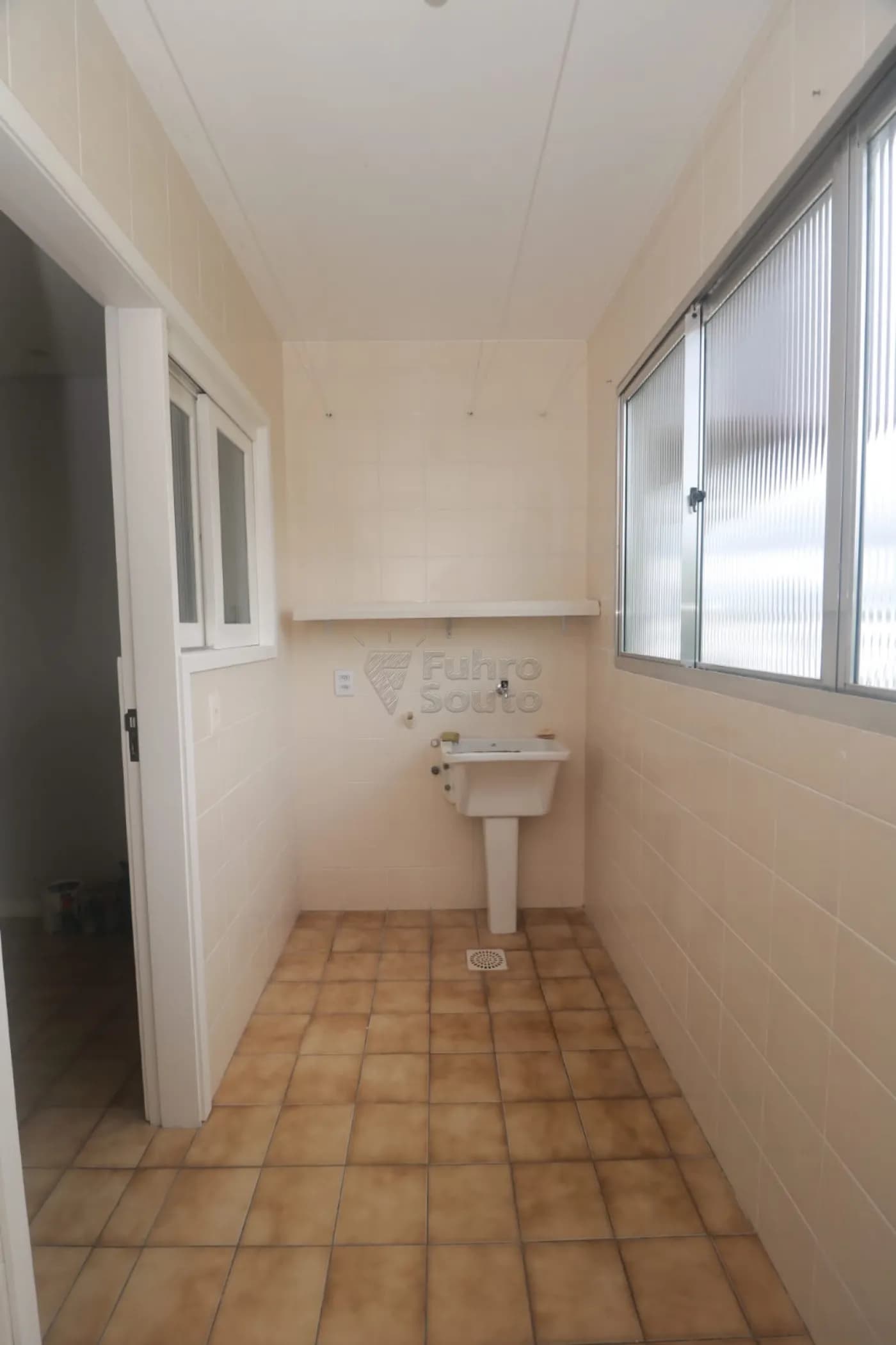 1odf2s-pelotas-apartamento-padrao-centro-31-01-2026_13-57-34-697e347e37eb5.webp