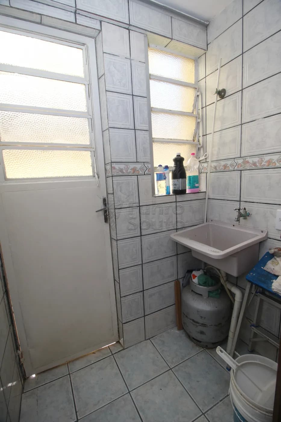 1pbp7k-pelotas-apartamento-kitinete-centro-09-01-2025_01-06-22-10.webp