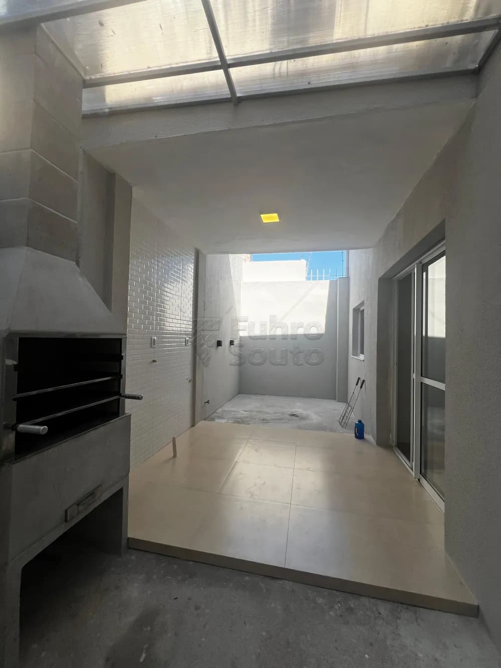 1qx3y-pelotas_apartamento_foradecondominio_centro_04-12-2024_11-43-32_6.webp