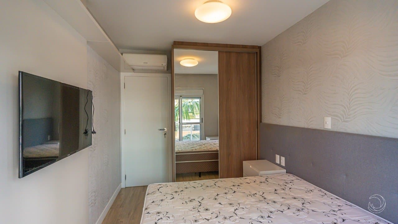 1s5fj-iG9S5968184_3702467d2f42b1cc3f.jpg