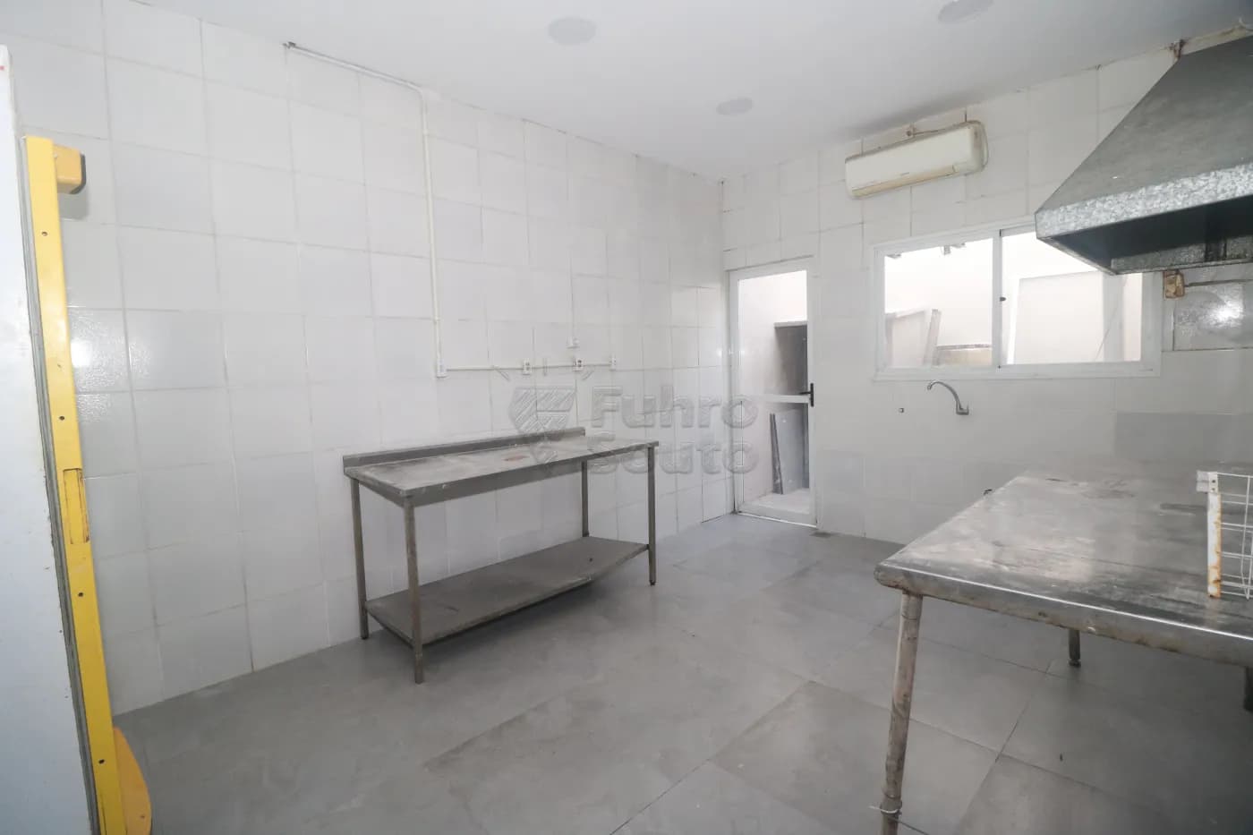 1vz5b8-pelotas-casa-padrao-centro-10-06-2026_22-52-53-6a2a14f5bed1f.webp