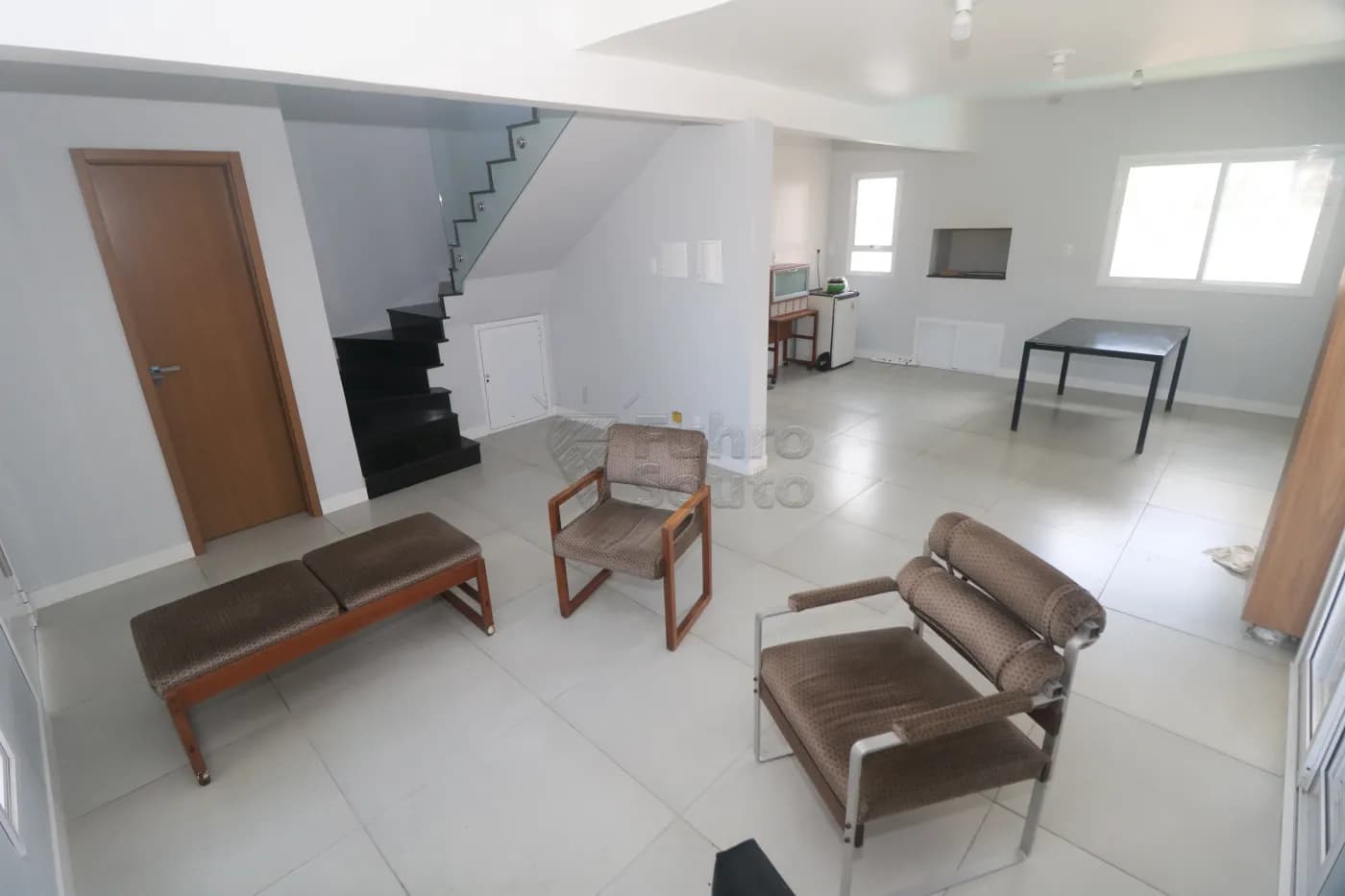 1y2h1-pelotas-casa-padrao-laranjal-23-01-2026_00-57-54-6972f1c25d5f3.webp