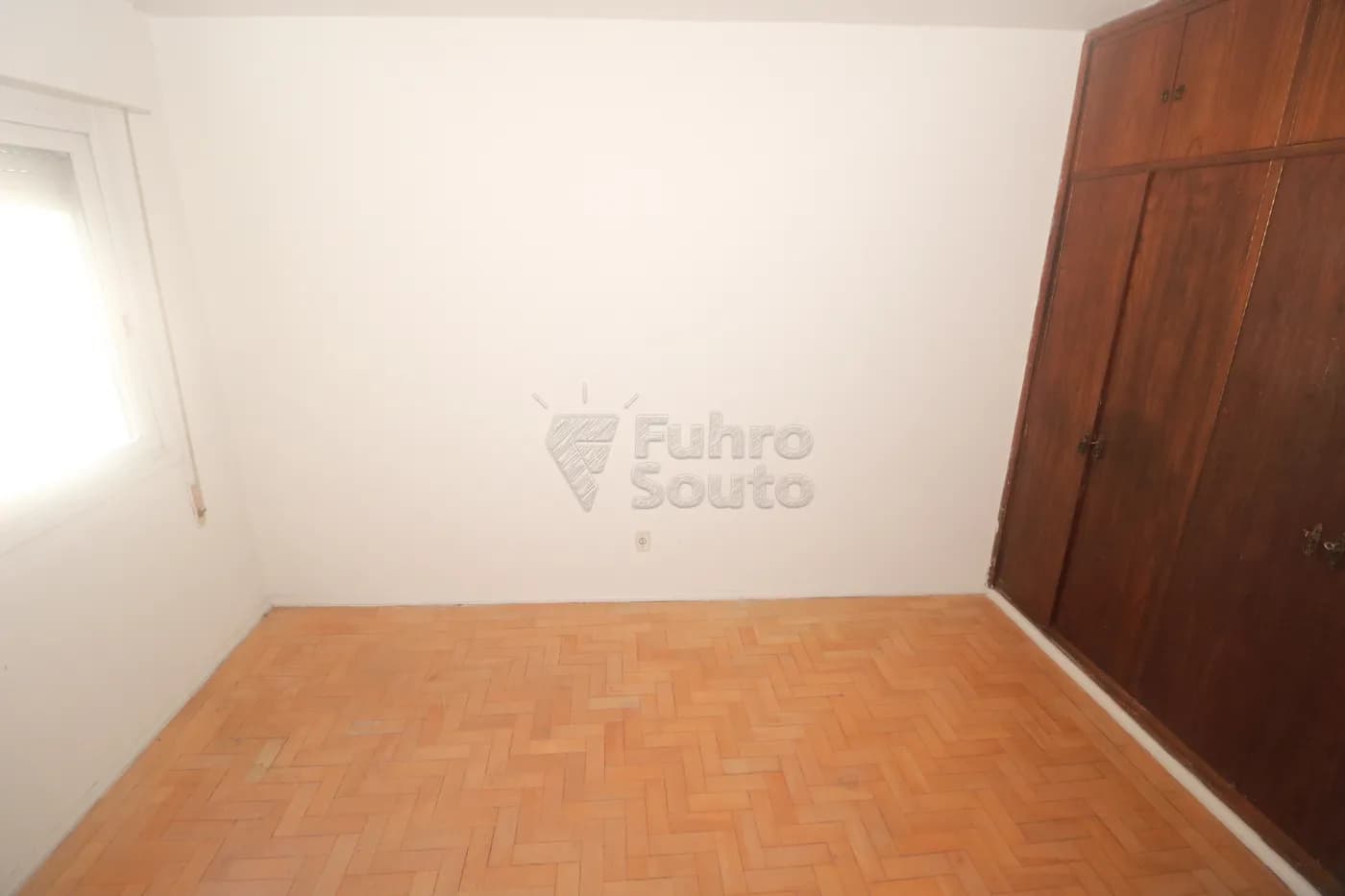 204kj6e-pelotas-apartamento-padrao-centro-26-06-2026_19-48-31-6a3f01bfdc23c.webp