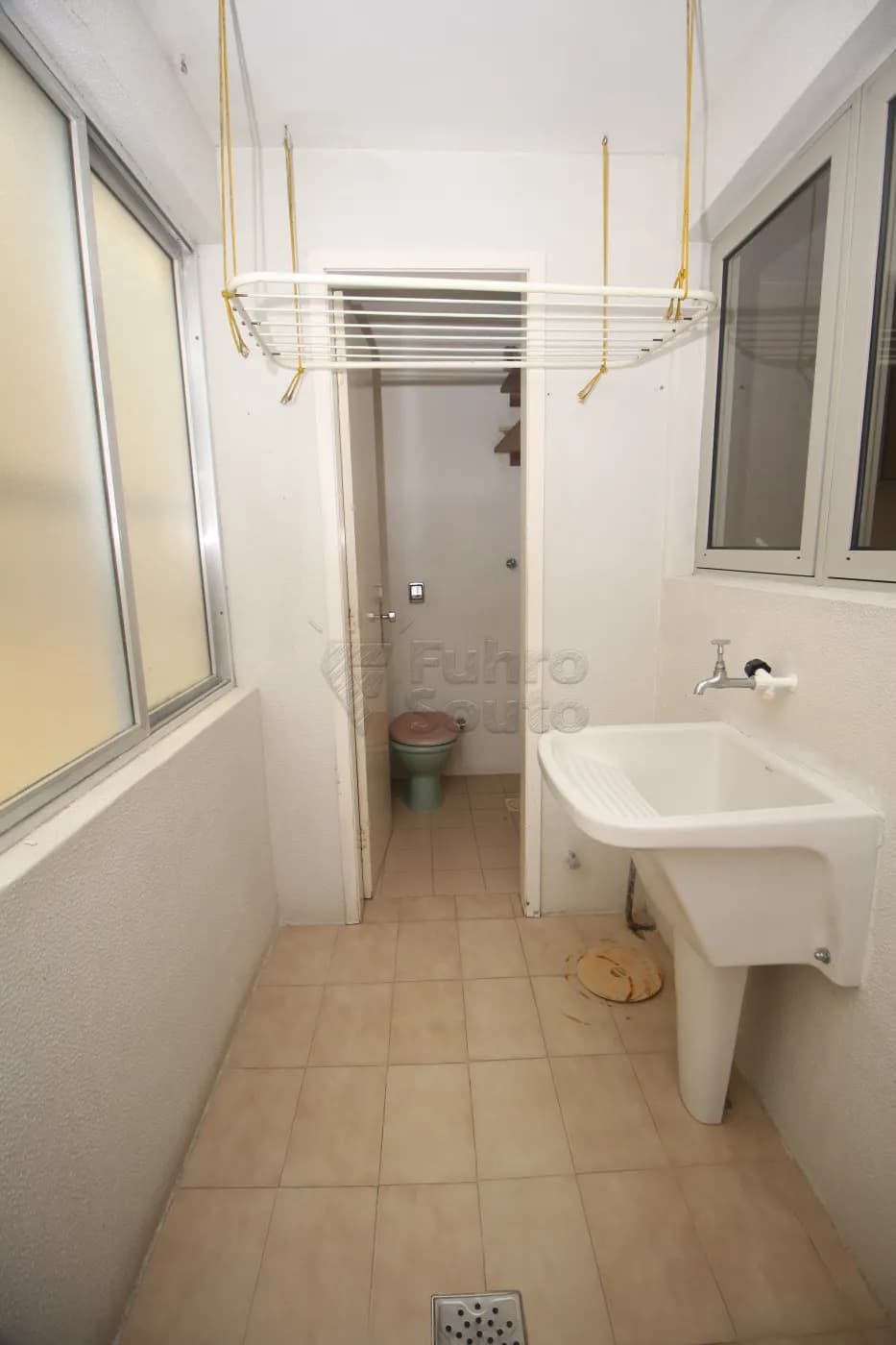 21586g-pelotas-apartamento-padrao-centro-04-02-2025_00-51-05-28.webp
