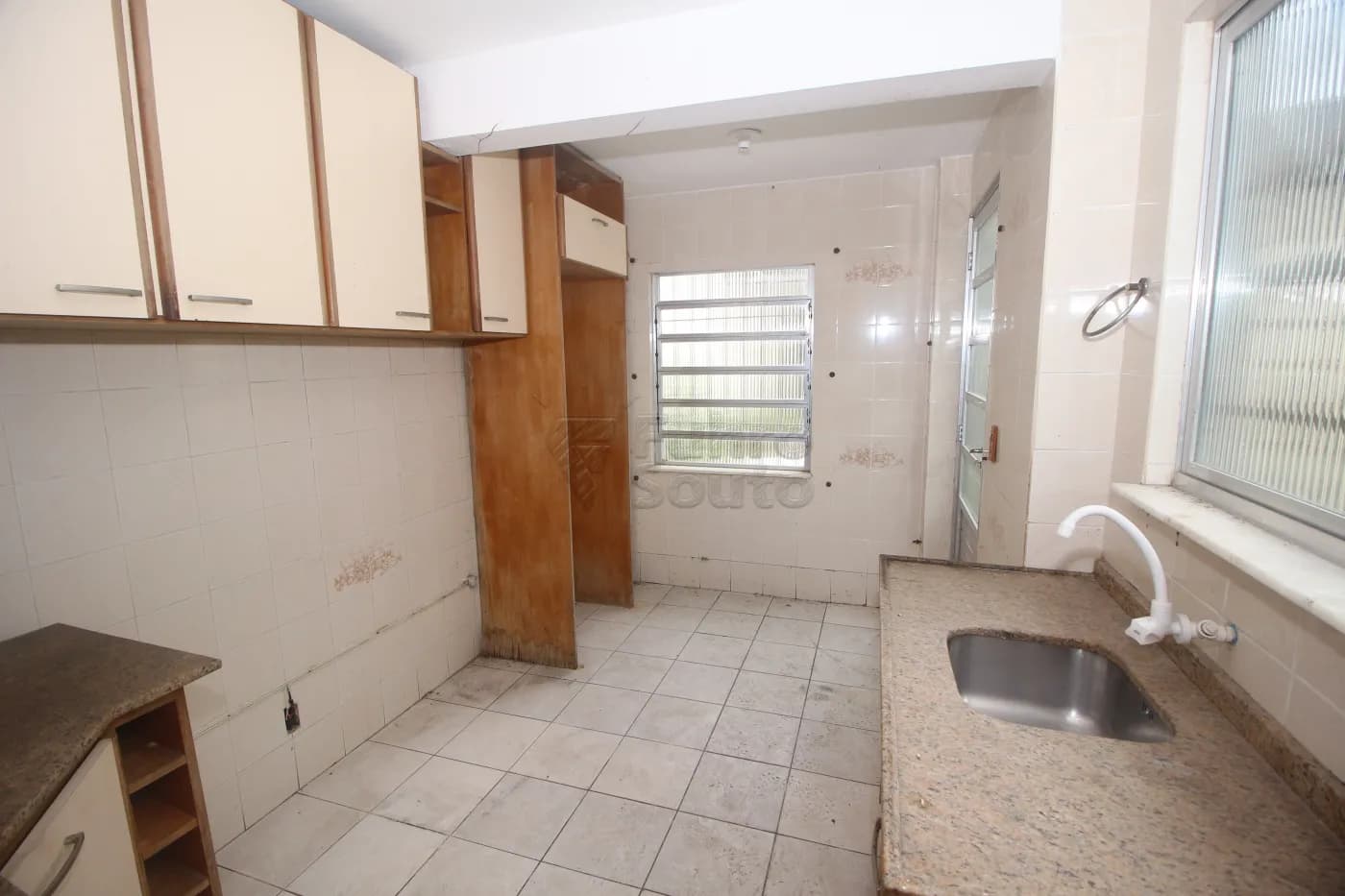 21ehkh-pelotas-casa-padrao-centro-15-12-2024_01-04-49-9.webp
