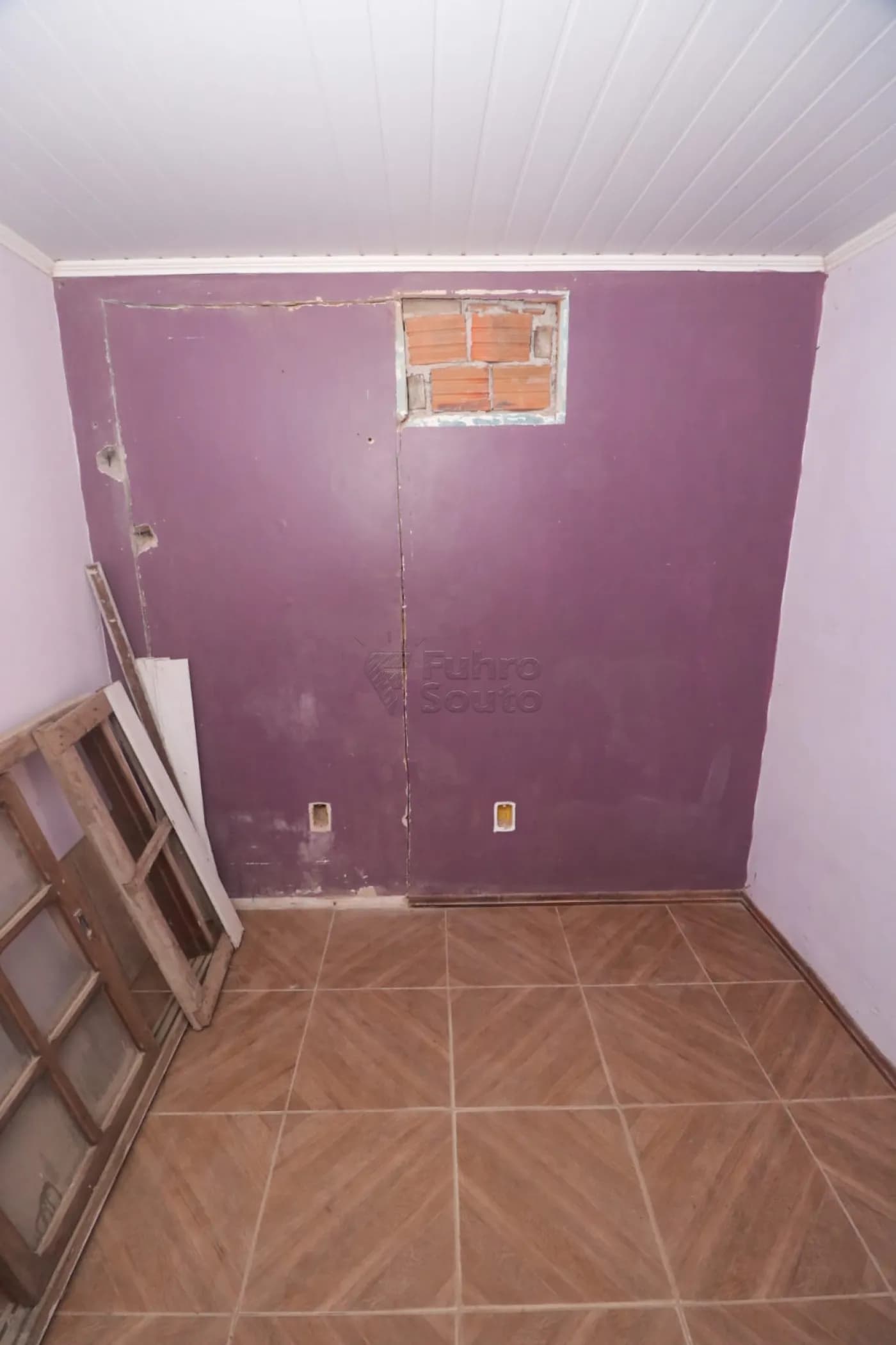 228d9i-pelotas-casa-padrao-areal-13-02-2026_17-08-05-698f84a5c7d37.webp