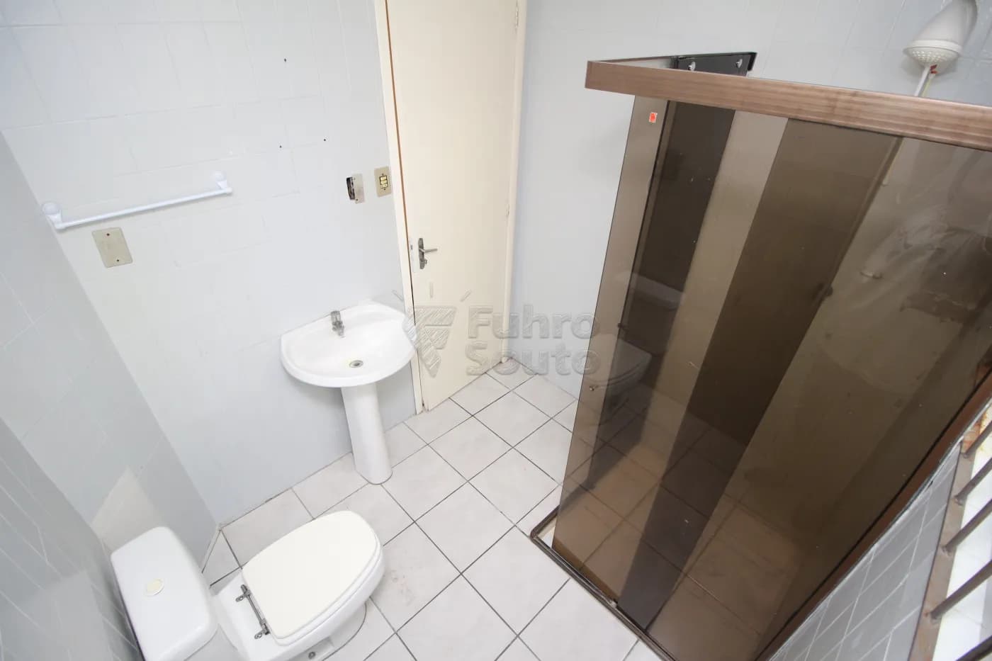 22f37v-pelotas-apartamento-padrao-centro-03-04-2024_23-42-44-27.webp