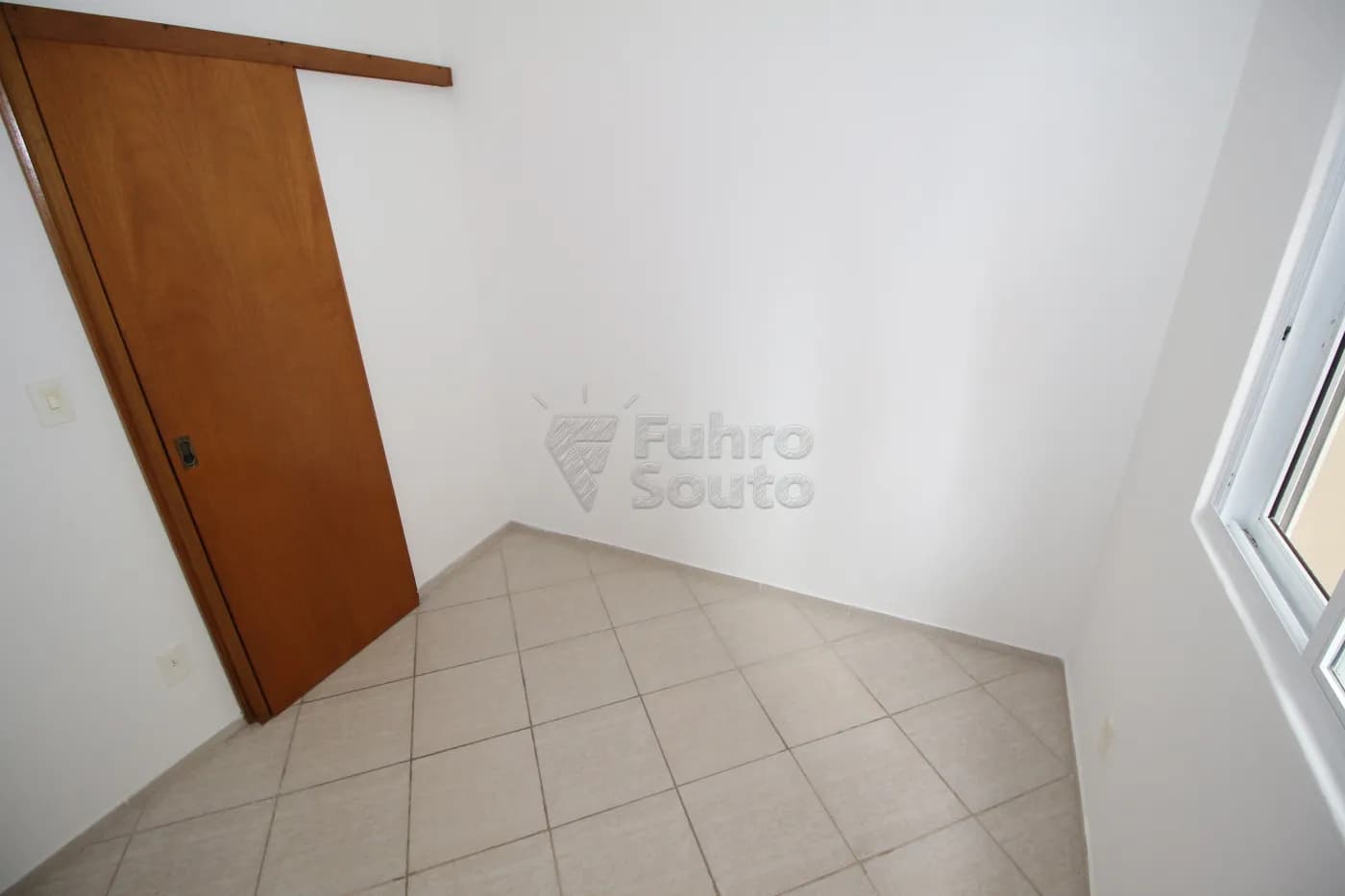 245qmq-pelotas-apartamento-padrao-centro-29-05-2024_20-43-55-6.webp