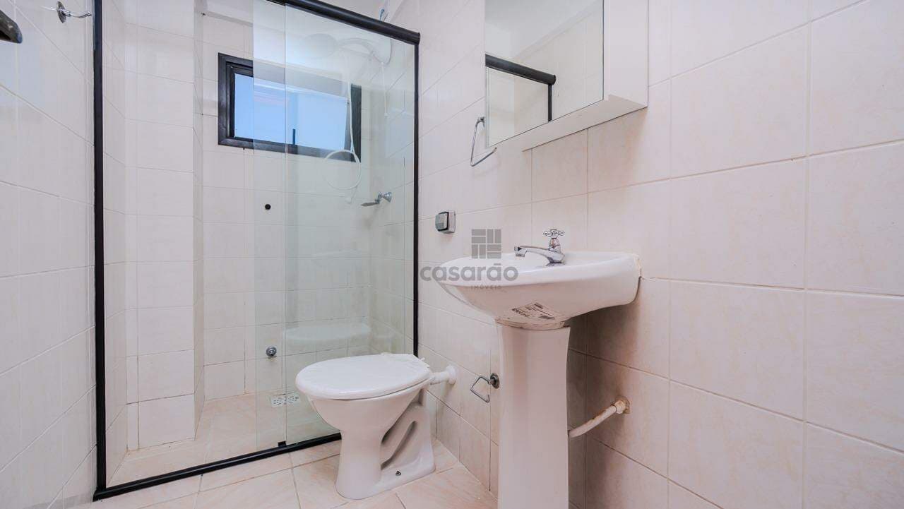 25i0nd-studio-1-quarto-no-pelotas-banheiro-social.jpg