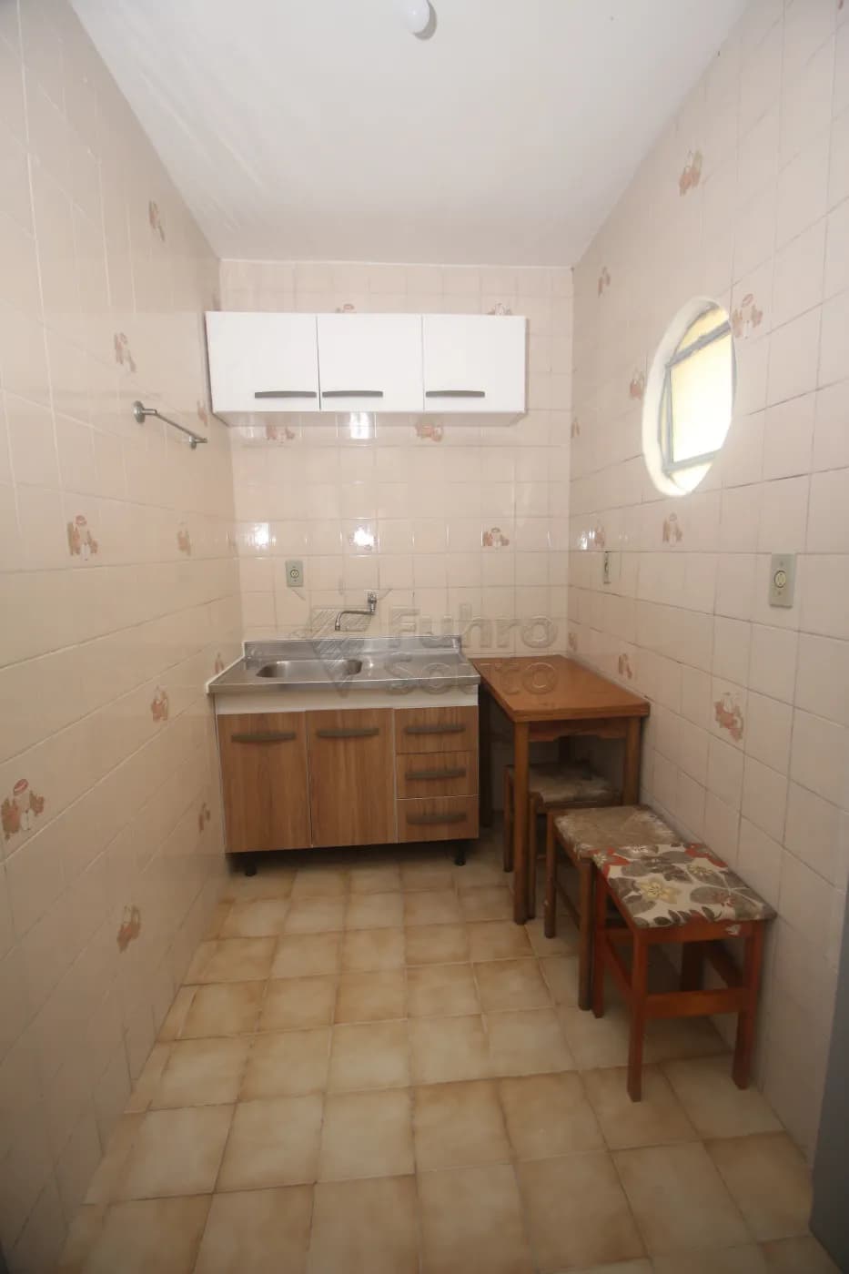 27jb4y-pelotas-apartamento-kitinete-centro-12-02-2025_22-44-54-9.webp