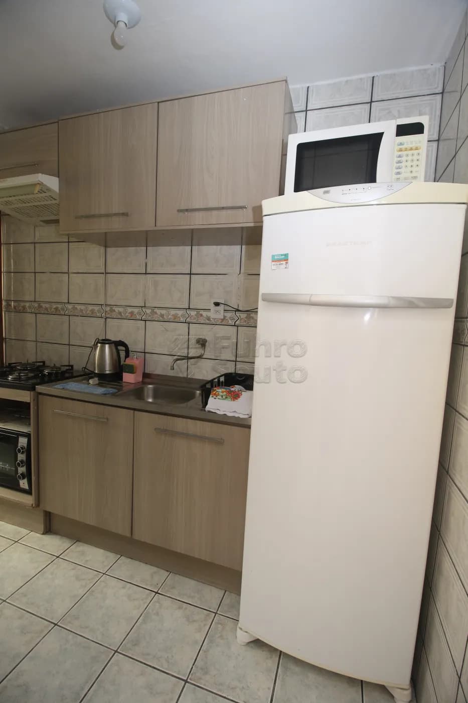 28zrci-pelotas-apartamento-kitinete-centro-09-01-2025_01-06-19-7.webp