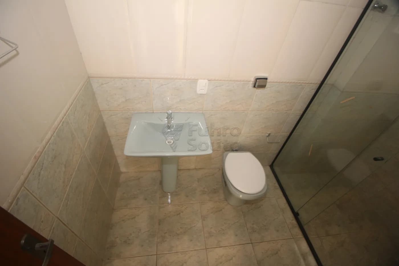 29jjt3-pelotas-apartamento-fora-de-condominio-centro-02-04-2025_09-01-37-17.webp