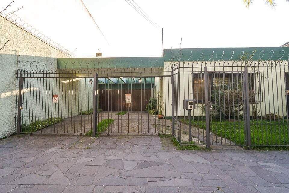 2bzgpt-casa-comercial-no-pelotas-fachada.jpeg