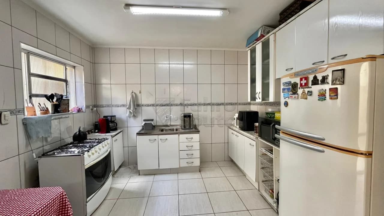 2d8ijc-pelotas_casa_padrao_centro_04-03-2026_10-41-27_24.webp