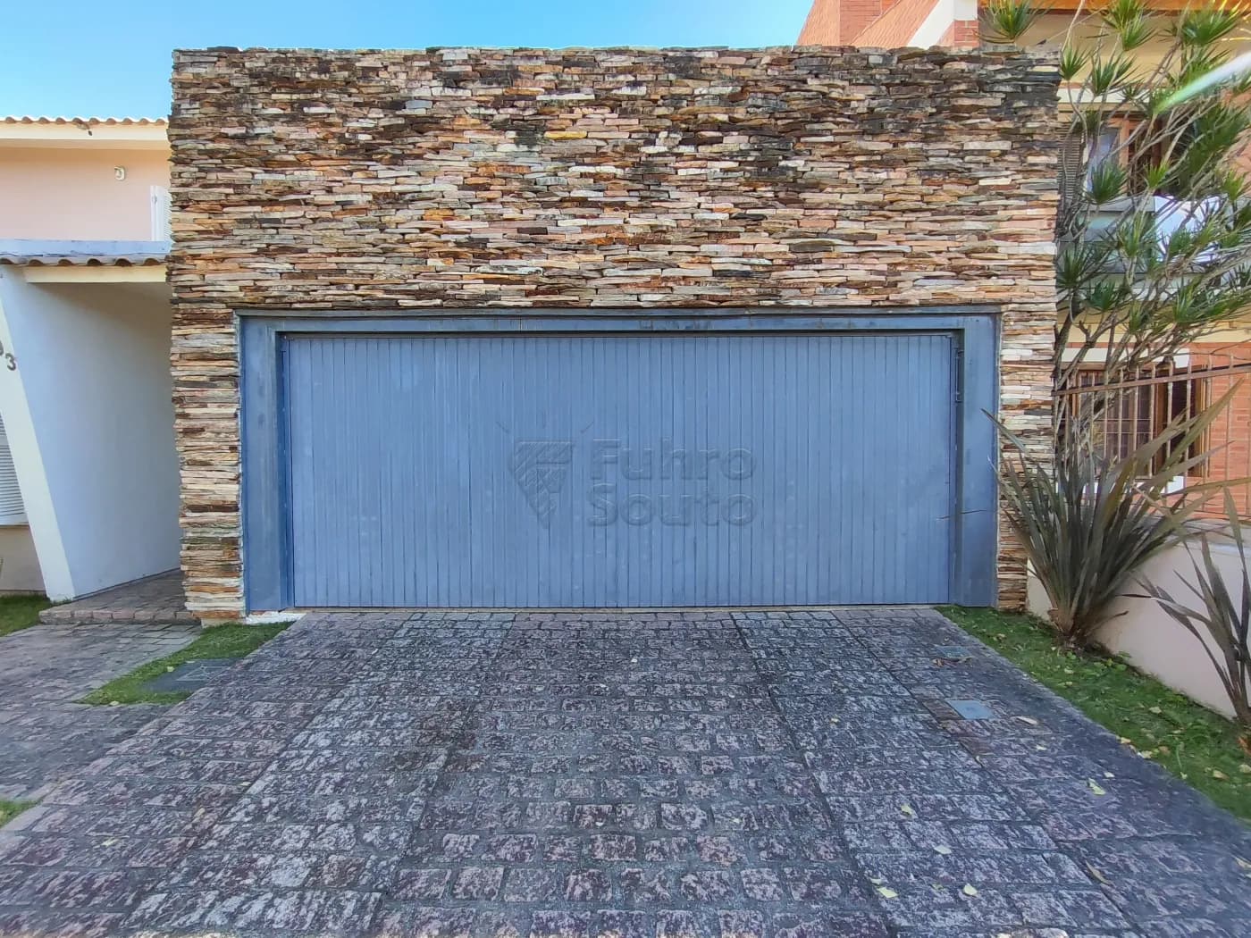2dnl4b-pelotas-casa-padrao-tres-vendas-27-09-2025_09-18-43-1.webp