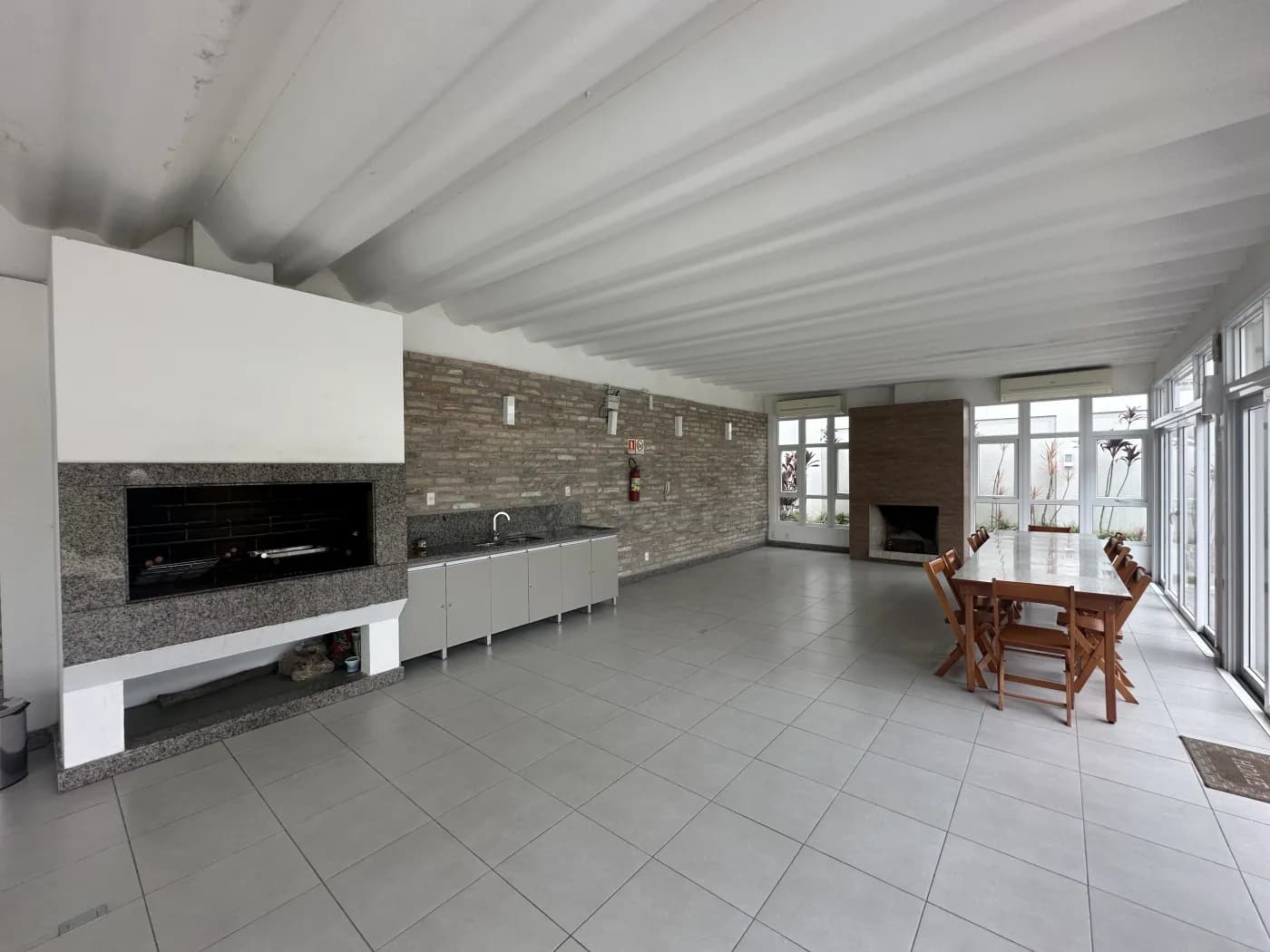2ei0m-pelotas-apartamento-padrao-centro-24-02-2026_09-43-19-699d9ce745544.webp