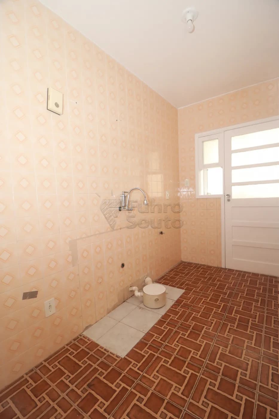 2fl4c-pelotas-apartamento-padrao-centro-13-03-2026_23-19-58-69b4c5ce4603a.webp