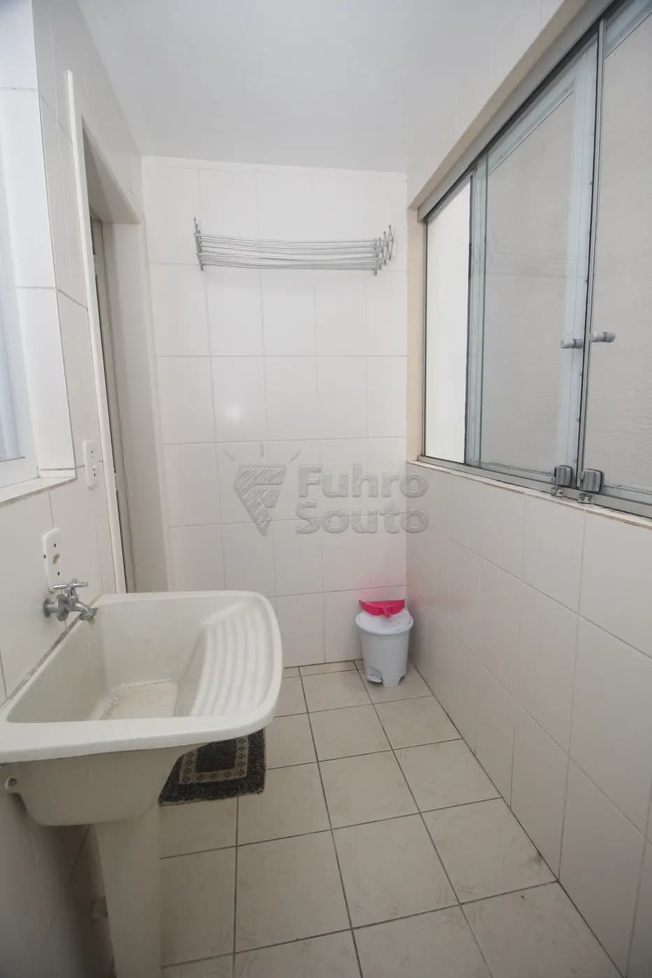 2i45v-pelotas-apartamento-padrao-centro-14-05-2025_02-12-58-28.webp