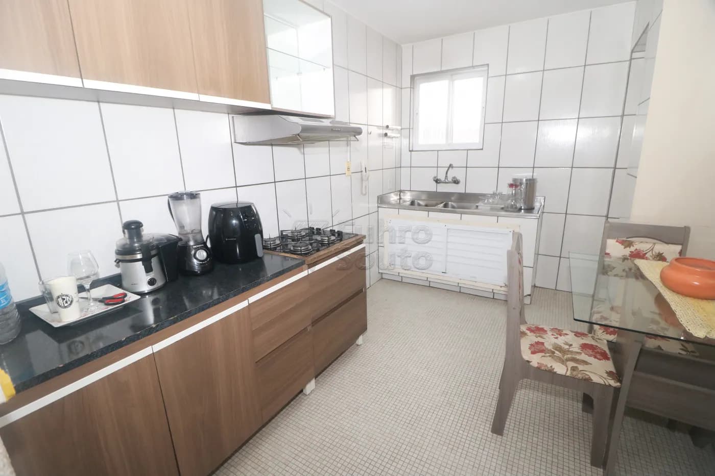 2l6sqi-pelotas-apartamento-padrao-centro-09-04-2026_00-07-39-69d717fb12b82.webp