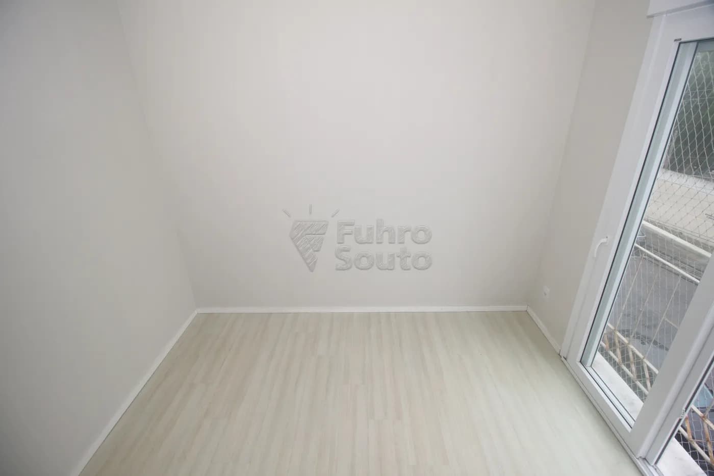 2mozlg-pelotas-apartamento-padrao-centro-15-06-2025_00-25-10-19.webp