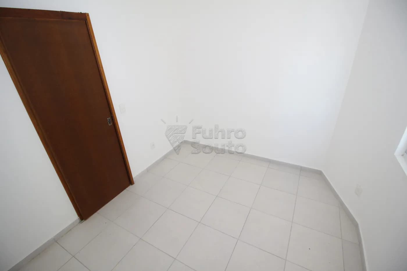 2mwfcn-pelotas-apartamento-padrao-centro-16-05-2024_00-32-13-6.webp