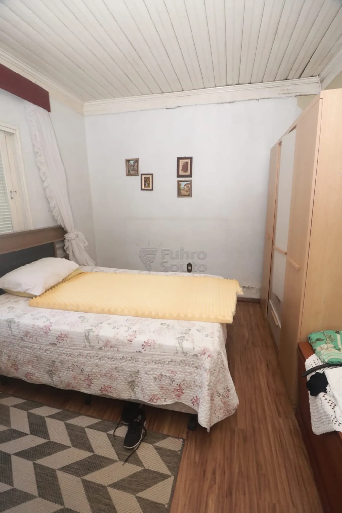 2my6jd-pelotas-casa-padrao-centro-09-02-2026_16-43-26-698a38de74e0c.webp
