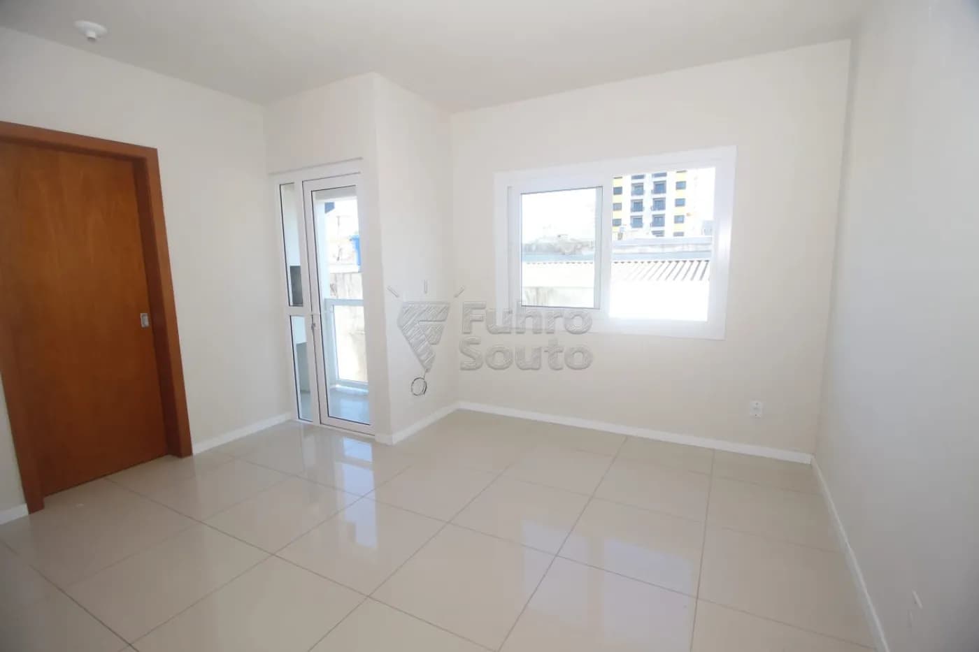 2np4r-pelotas-apartamento-padrao-centro-25-07-2025_09-18-04-4.webp