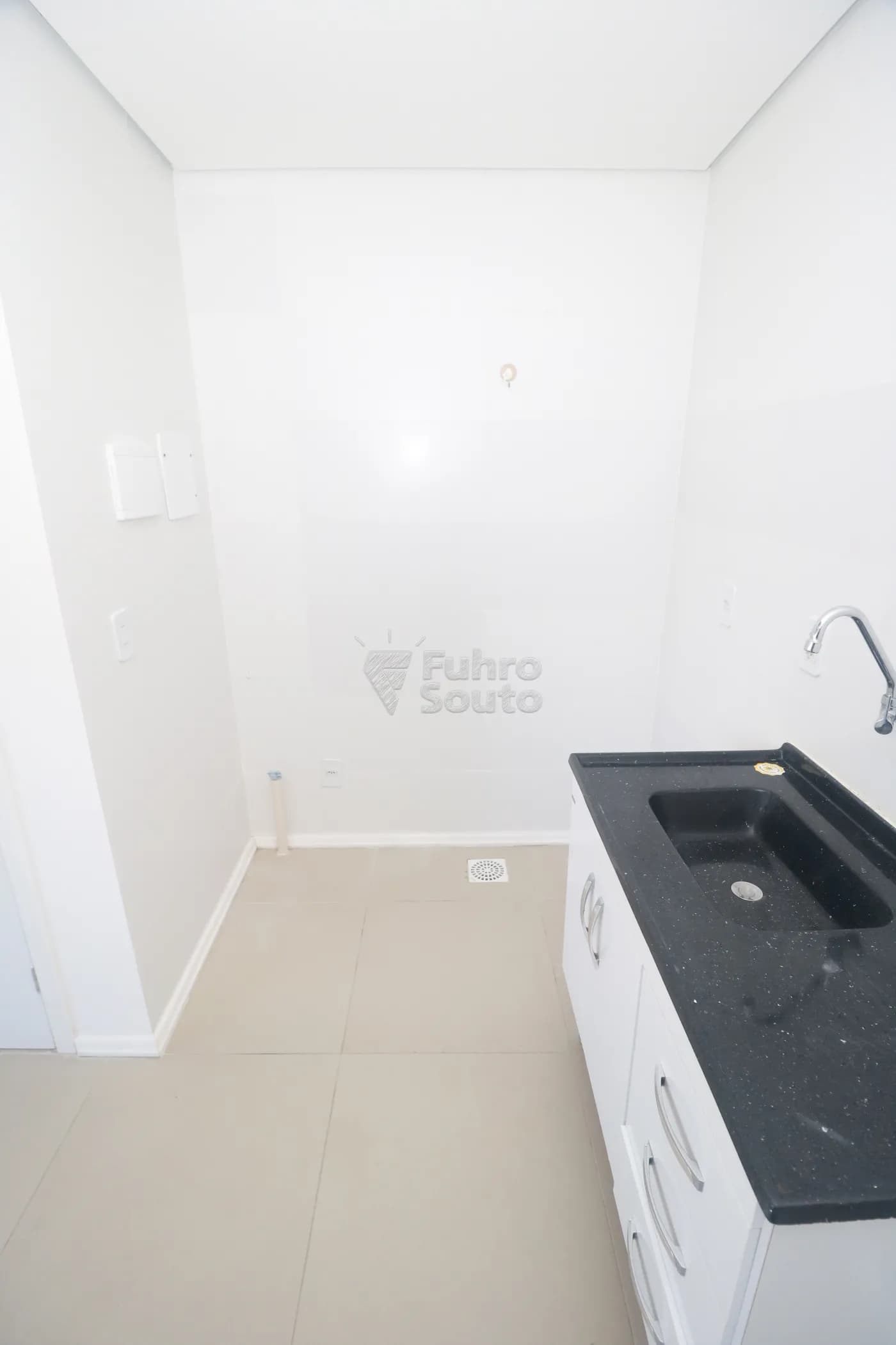 2owze-pelotas-apartamento-loft--studio-centro-04-05-2026_23-49-06-69f95aa2a4114.webp