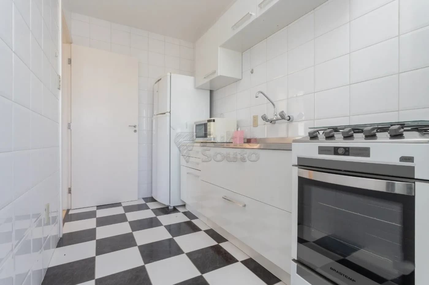 2q8rk8-pelotas-apartamento-padrao-centro-19-05-2026_17-20-25-6a0cc609a52dc.webp