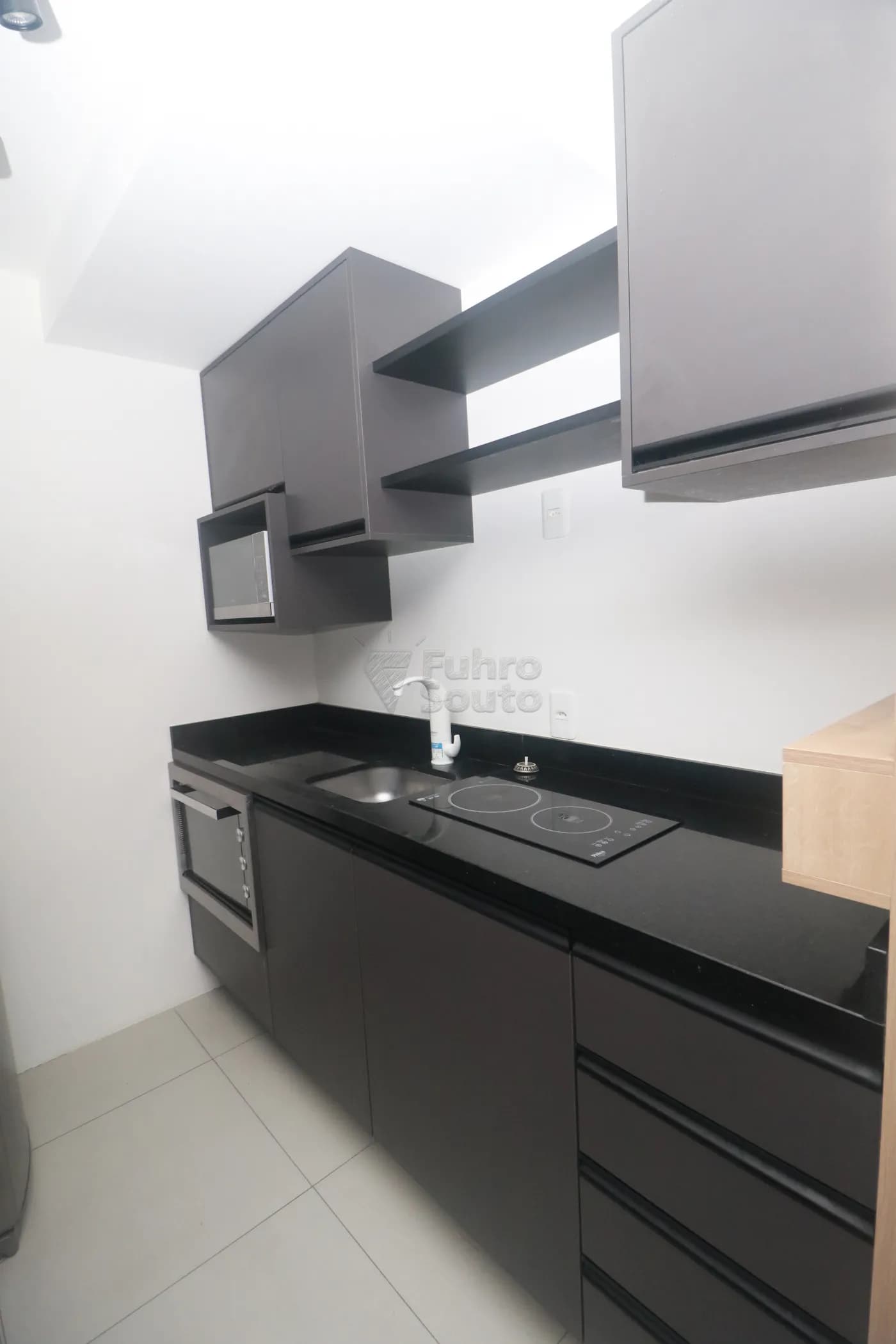 2qf11f-pelotas-apartamento-loft--studio-centro-09-12-2025_21-35-29-6938c0518d5f1.webp